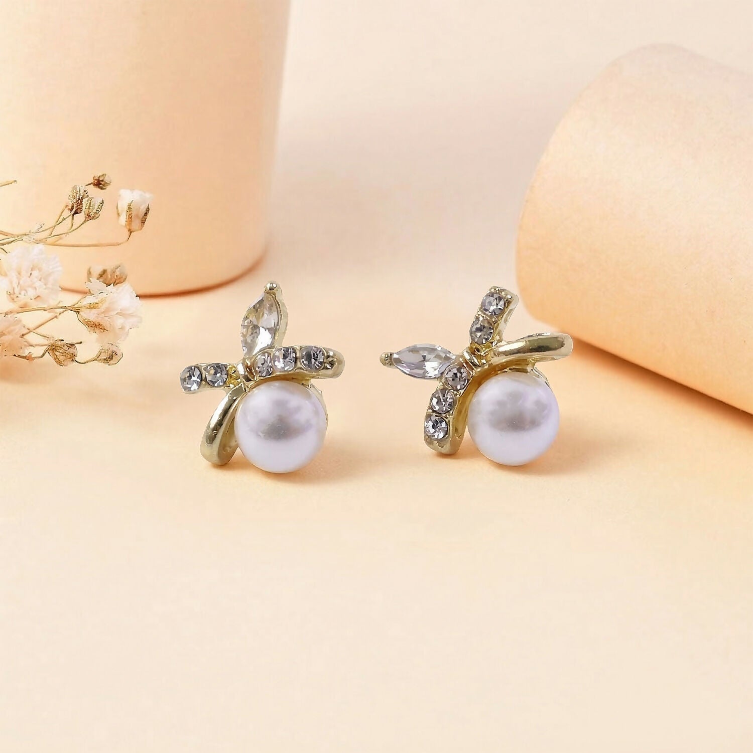 Pearl Butterfly Stud Earrings – Elegant Jewelry for Daily Wear