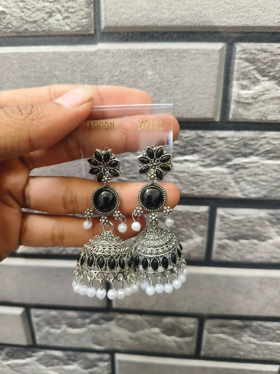 Traditional Silver Oxidized Earrings – Elegant Black Stones & Pearls