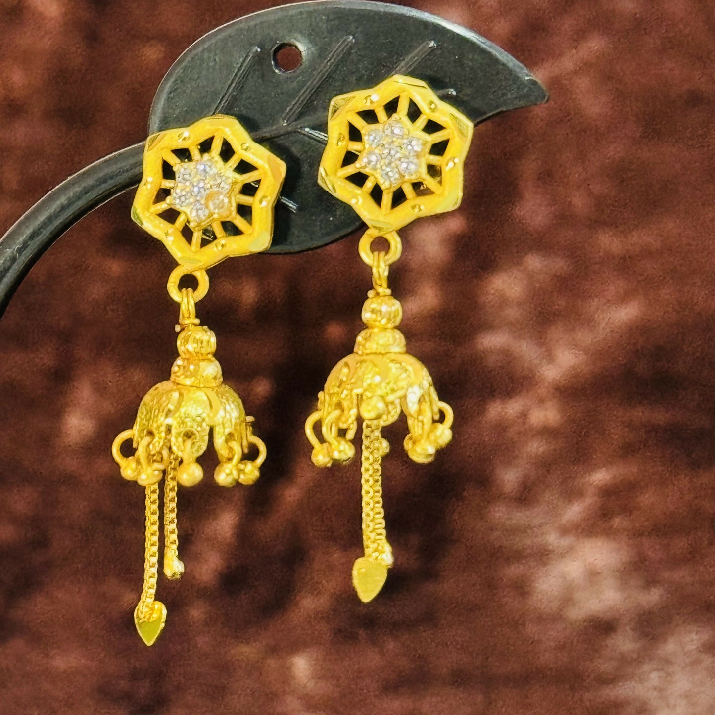 Gold Plated Earrings – Effortless Elegant Daily Wear Accessory