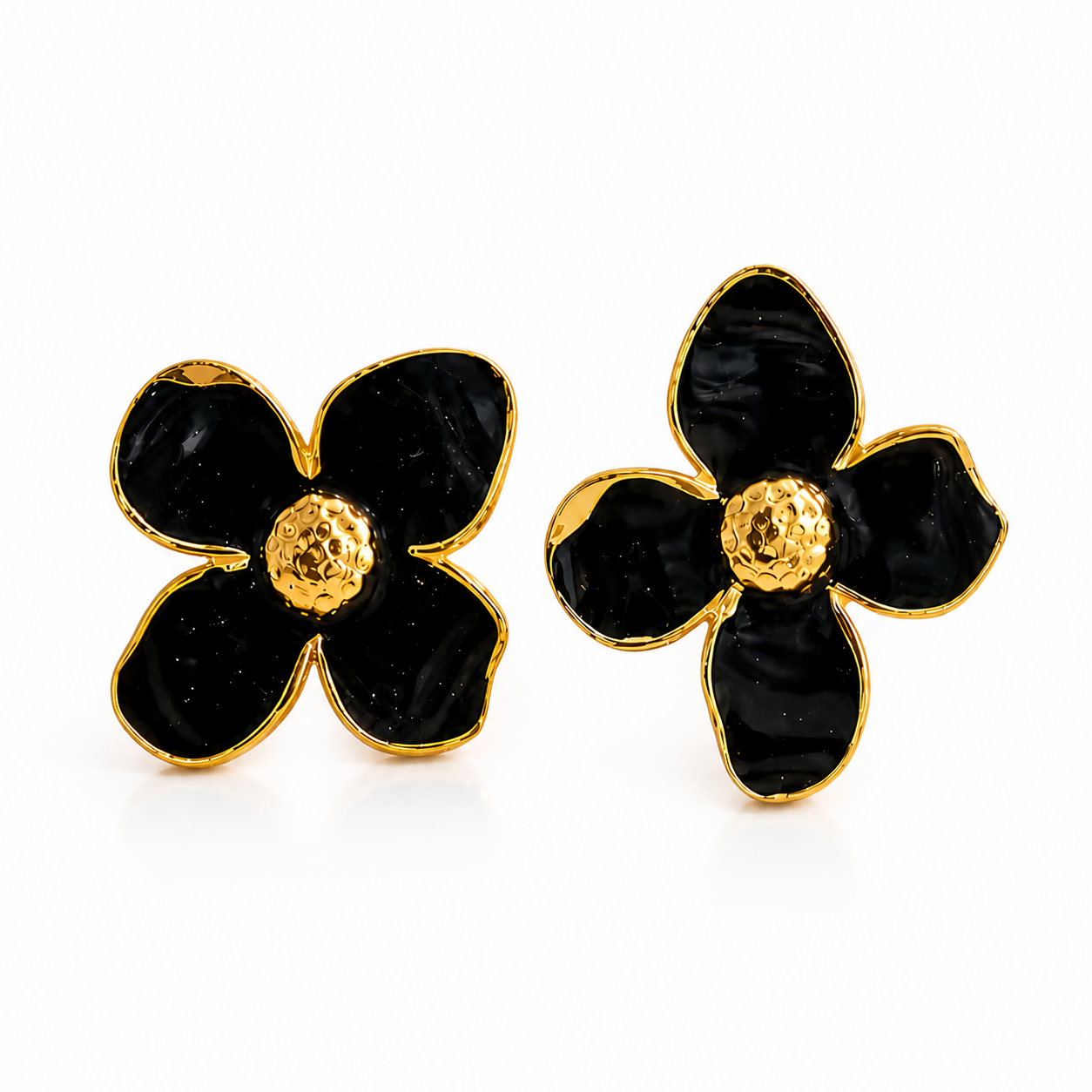 Black Floral Enamel Stud Earrings – Anti Tarnish & Light for Daily Wear