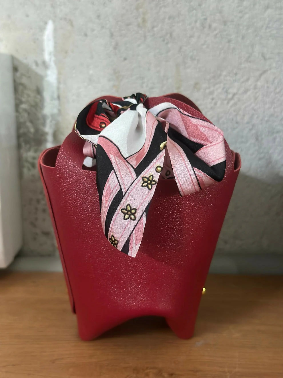Mini Handbag – Stylish & Compact Design with Scarf Handle