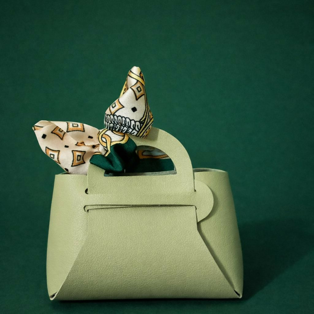 Mini Green Handbag Organizer – Stylish & Spacious for Women