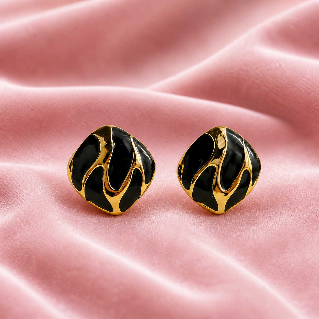 Black & Gold Stud Earrings – Trendy Daily Wear Accessory